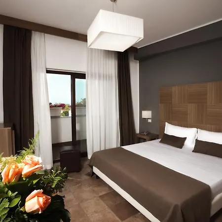 Donnalucata Resort 4*